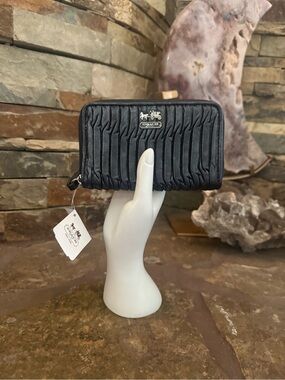 Coach Madison Gathered Leather Universal Case Wallet NWT